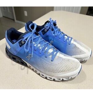 Like new size 10 women’s men’s 8.5